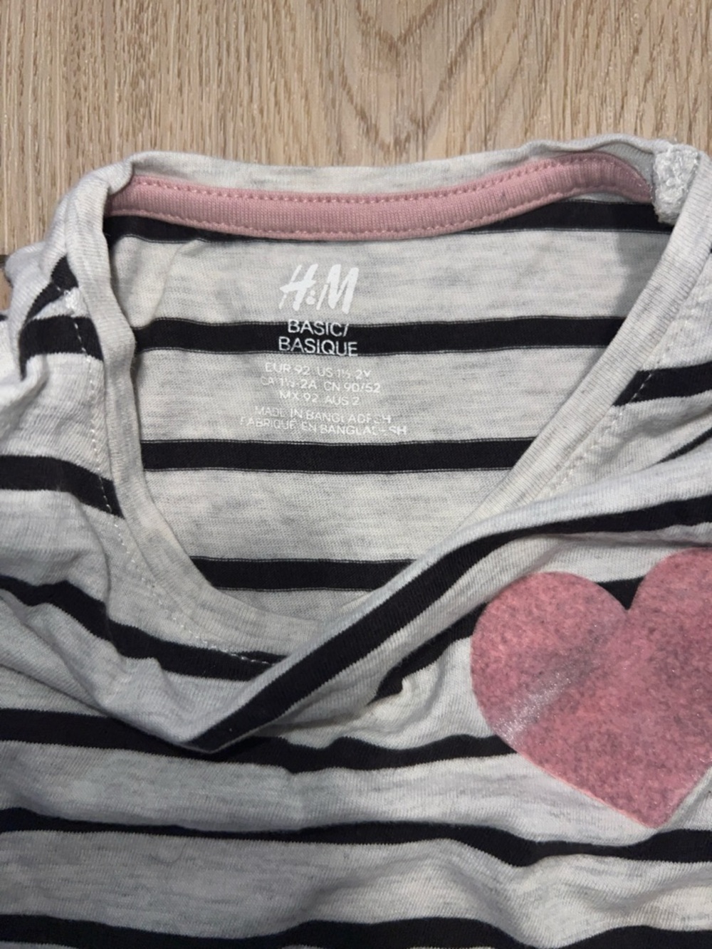 Set of 4 Assorted Clothing for Babies up to 24 Months - Picture 11 of 14
